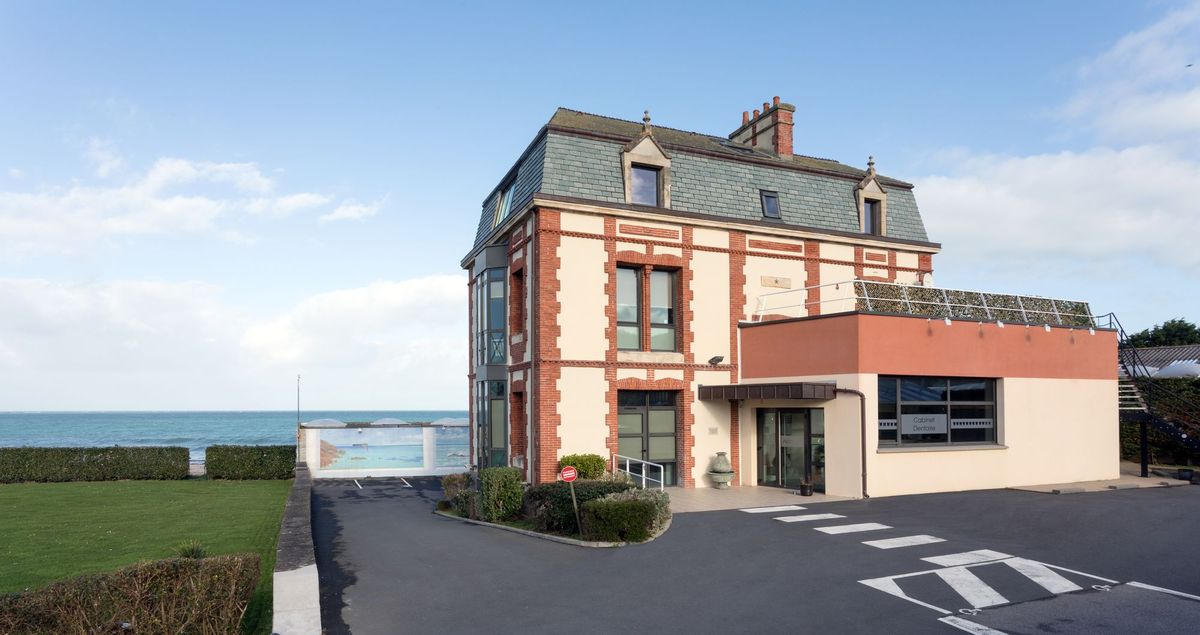 le batiment vu de l'exterieur